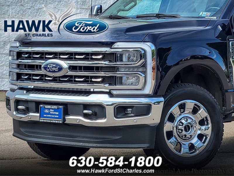 2024 Ford F-250 Lariat photo 2