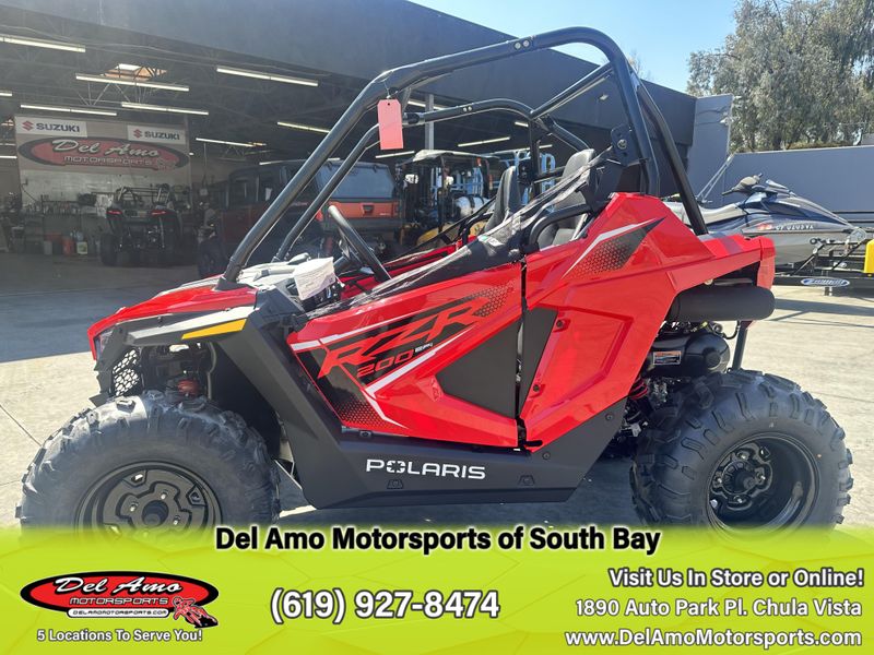 2025 Polaris RZR 200 EFI Image 6