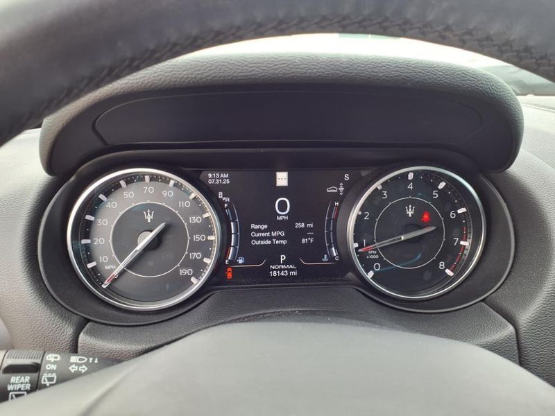 Used 2022 Maserati Levante GTImage 24