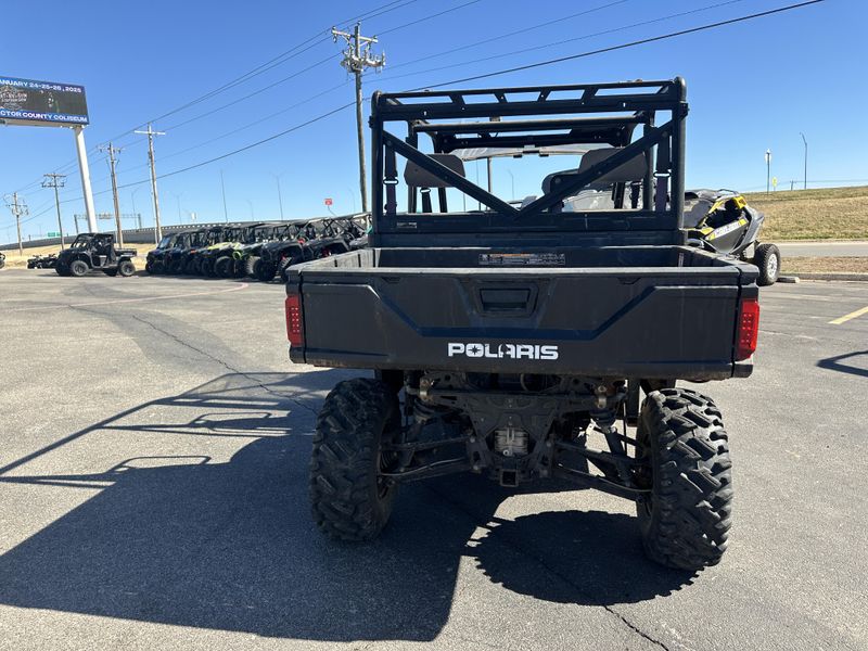 2017 Polaris RANGER CREW XP 900 BASE SAGE GREENImage 4