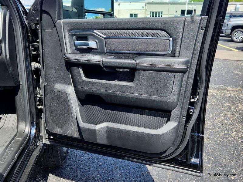 New 2026 RAM 3500 Big Horn Crew Cab 4x4 8' Box
