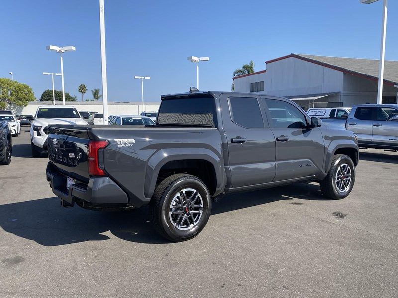 2024 Toyota Tacoma TRD SportImage 4