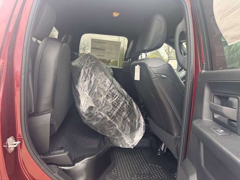 2024 RAM 2500 TradesmanImage 12