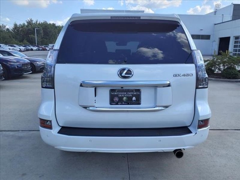 2021 Lexus GX 460Image 14