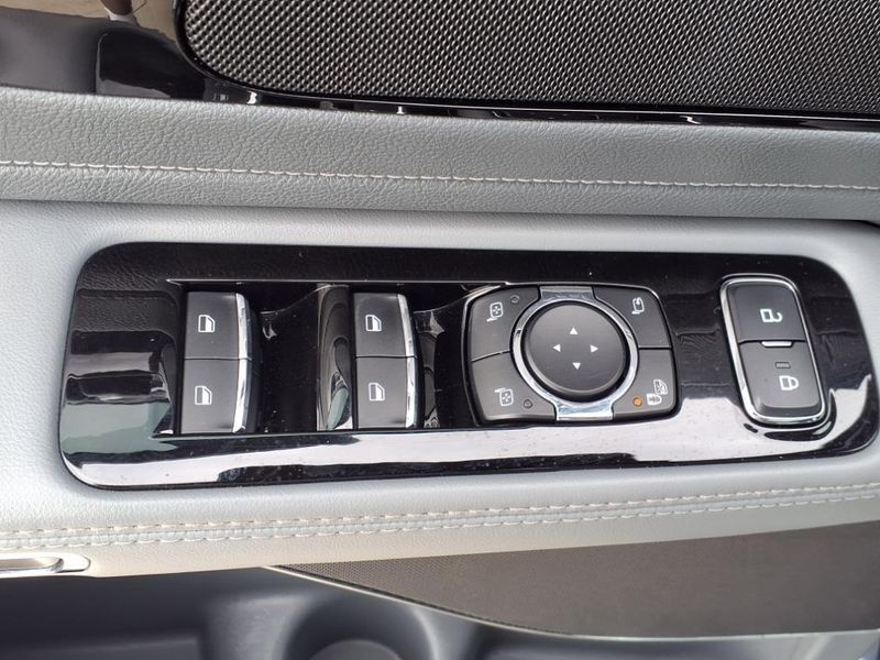 Used 2021 Lincoln Aviator ReserveImage 18
