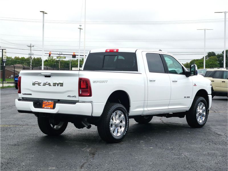 New 2027 RAM 2500 Laramie Crew Cab 4x4 6'4' Box