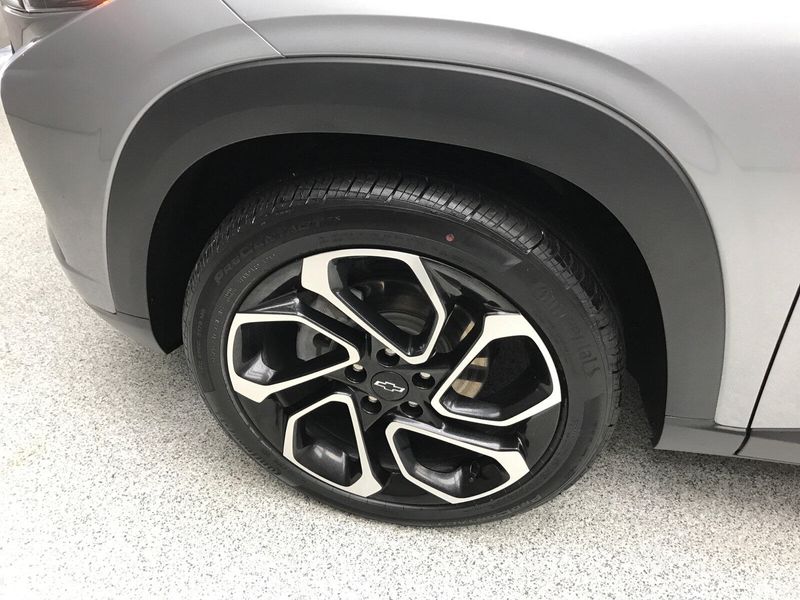 Used 2024 Chevrolet Trax 2RSImage 2