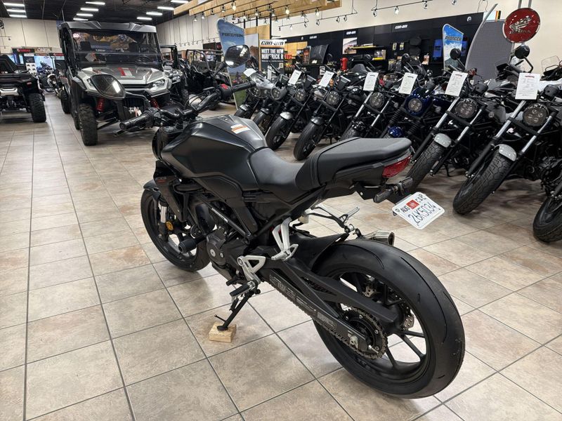 Used 2023 Honda CB300R ABS Image 15