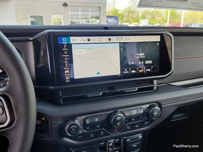 New 2026 Jeep Wrangler 4-door Rubicon X