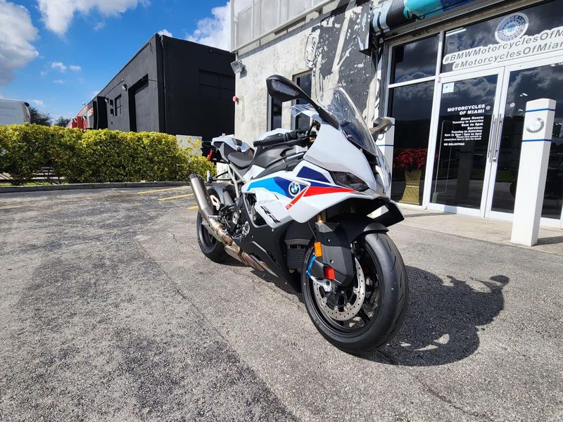 2026 BMW S 1000 RRImage 9