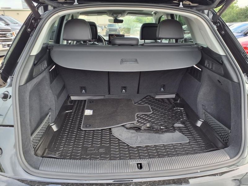 Used 2023 Audi Q5 40 Premium PlusImage 17