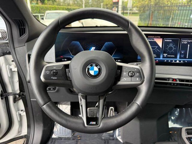 Used 2026 BMW iX xDrive60Image 23