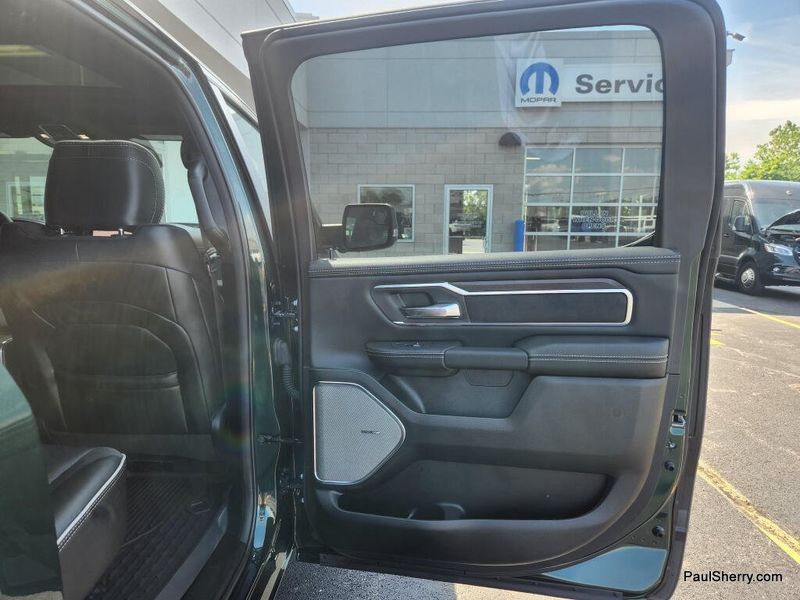 New 2026 RAM 1500 Laramie Crew Cab 4x4 5'7' Box