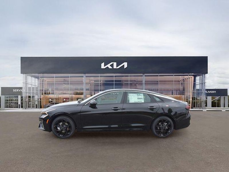 New 2026 Kia K5 GT-LineImage 7