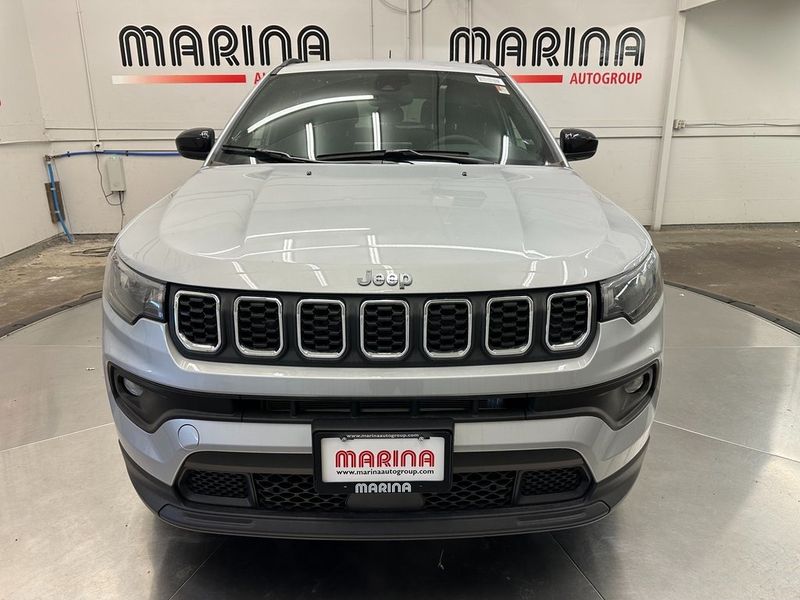 2024 Jeep Compass Latitude 4x4Image 5