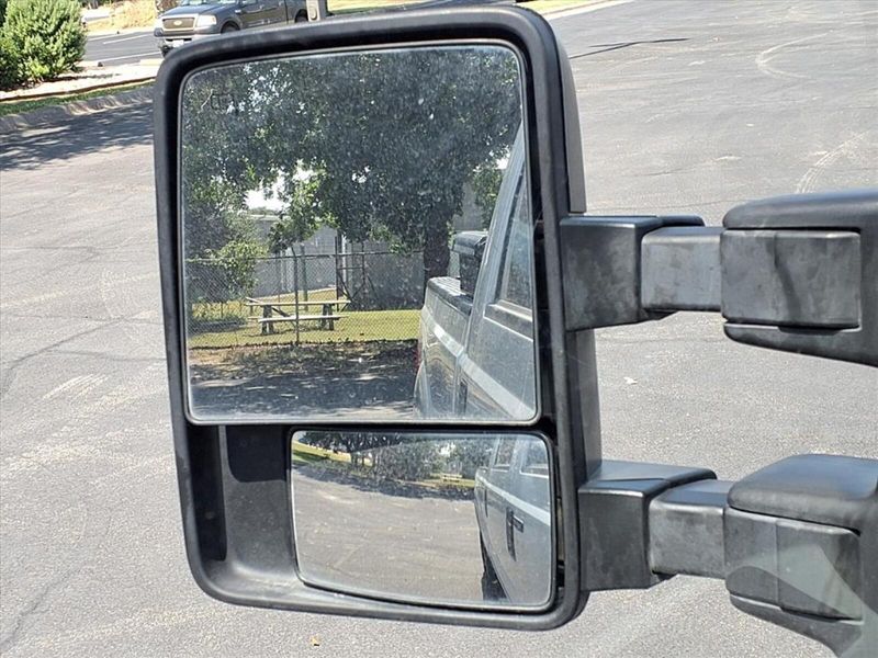 2016 Ford F-250 XLT photo 20