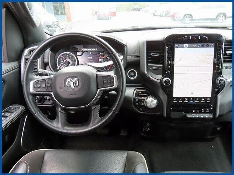 2023 RAM 1500 LaramieImage 11