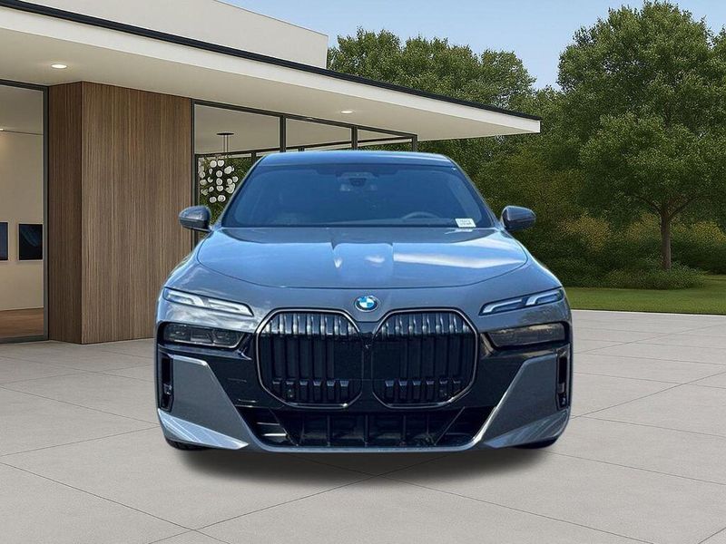 New 2026 BMW 7 Series 760i xDriveImage 4