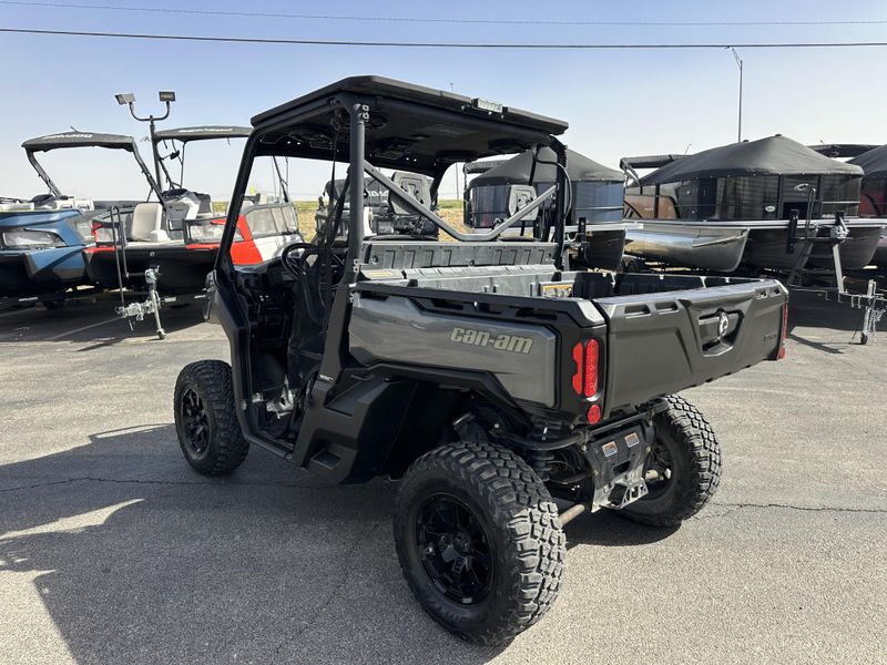 2022 Can-Am DEFENDER XT HD10 GRAYImage 10