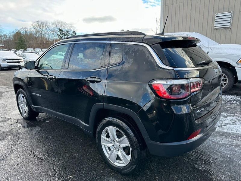 2022 Jeep Compass LatitudeImage 14