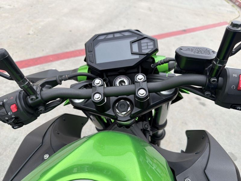 Used 2024 Kawasaki Z500 ABS Image 23