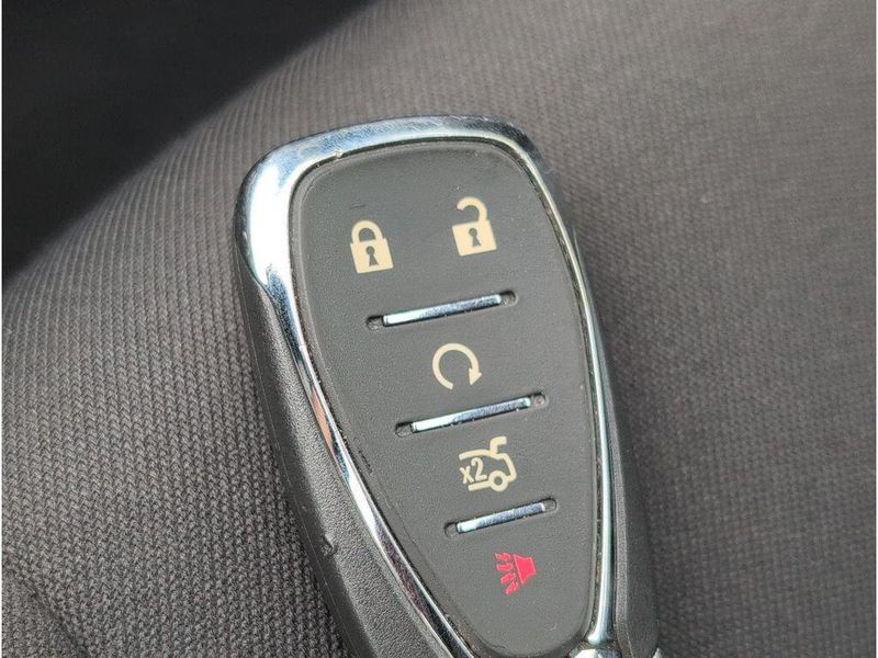 Used 2024 Chevrolet Malibu LTImage 18