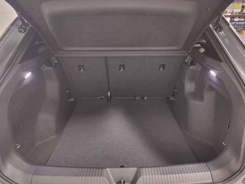 2023 Volkswagen ID.4 StandardImage 11