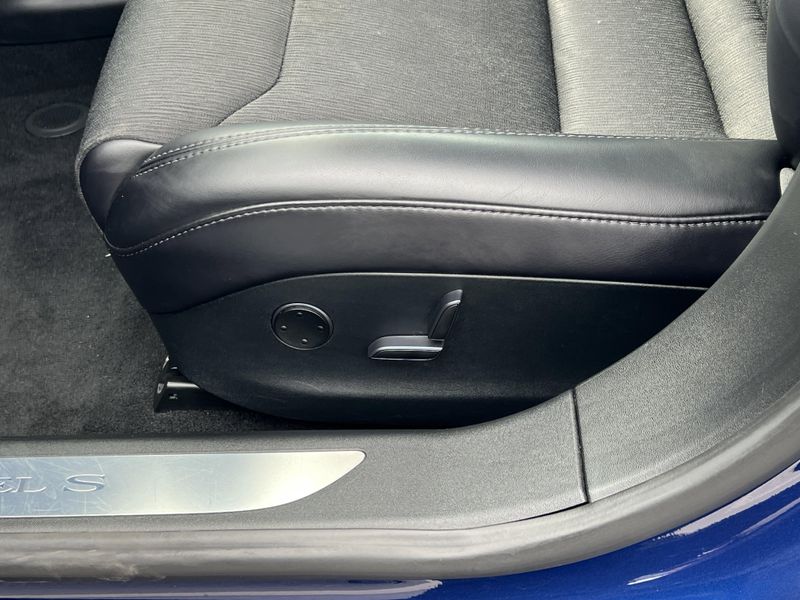 Used 2018 Tesla Model S 75DImage 15