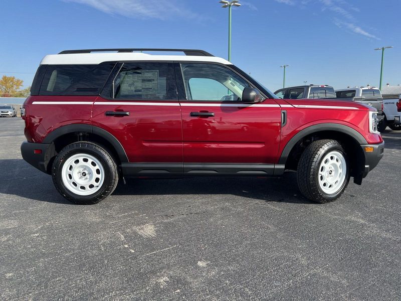 2025 Ford Bronco Sport Heritage photo 4
