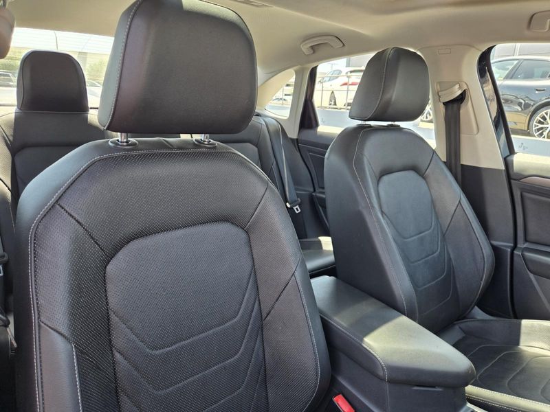 Used 2019 Volkswagen Jetta SEL Premium