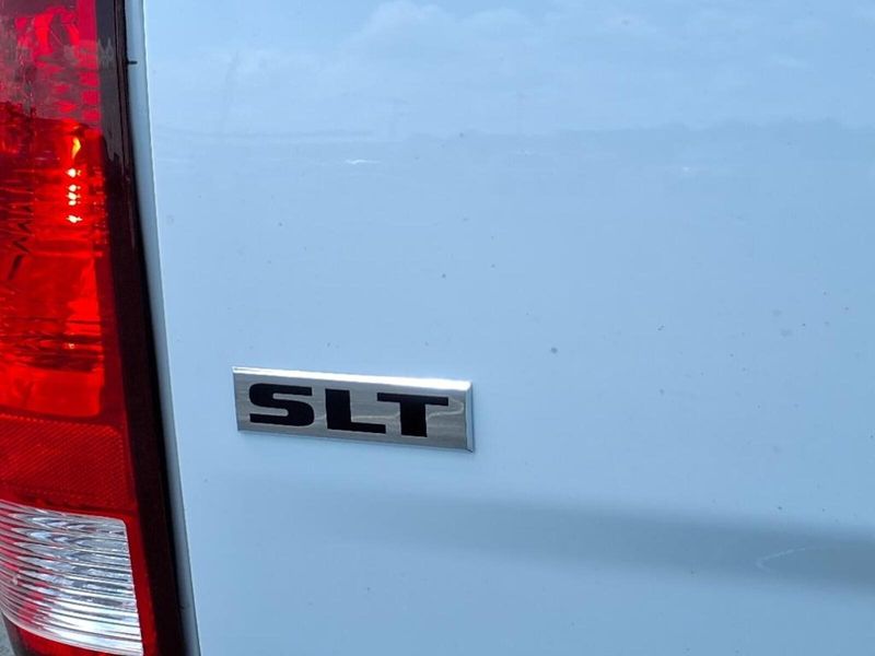 2023 Ram 1500 Classic SLT photo 5