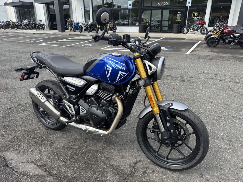 2024 Triumph Speed 400 - CASPIAN BLUE - STORM GREY 