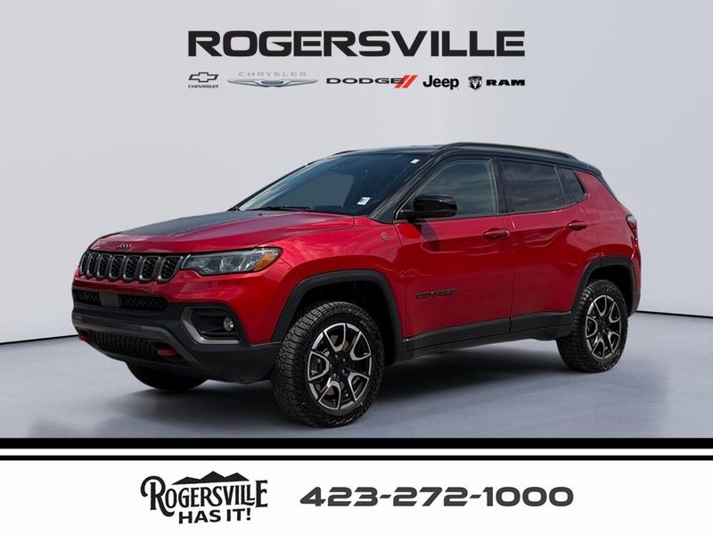 Used 2024 Jeep Compass Trailhawk