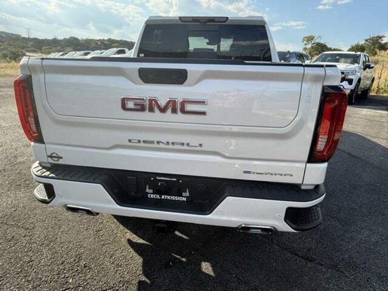 2024 Gmc Sierra 1500 Denali photo 17