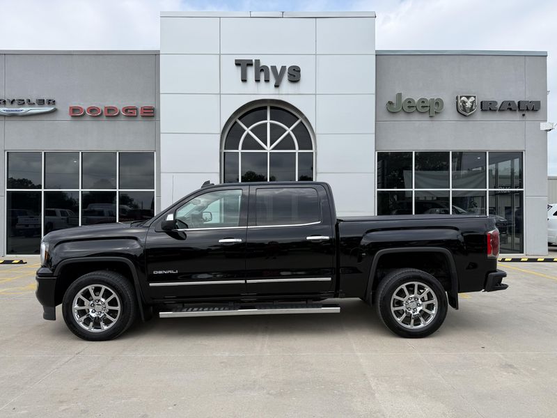 Used 2018 GMC Sierra 1500 DenaliImage 28
