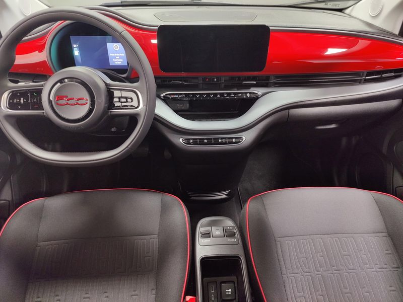 2024 Fiat 500e INSPI(RED)Image 12
