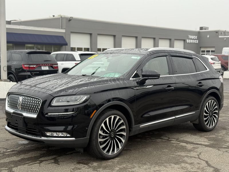 2022 Lincoln Nautilus Black Label photo 4