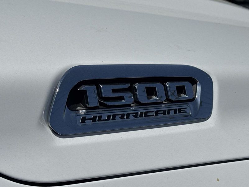 New 2026 RAM 1500 Laramie Crew Cab 4x4 6'4' Box