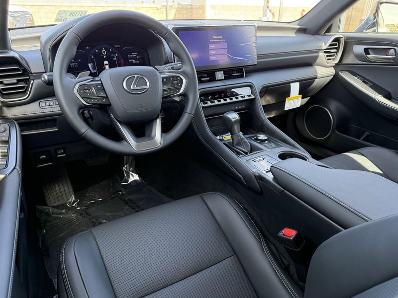 New 2026 Lexus IS 350 F SPORT DesignImage 25