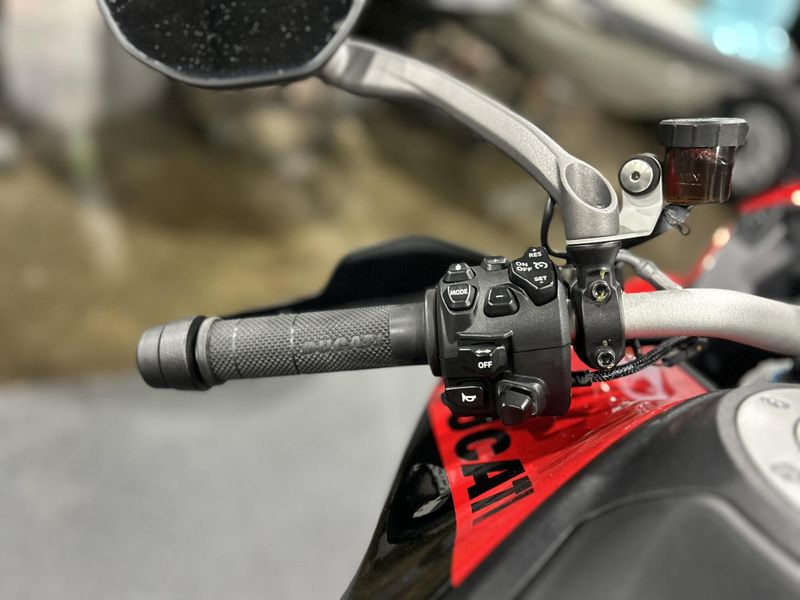 Used 2023 Ducati MULTISTRADA V4 PIKES PEAK Image 15
