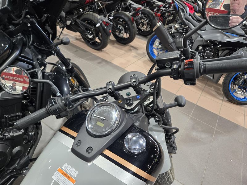 USED 2024 HONDA SHADOW PHANTOM Image 8