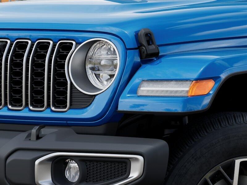 New 2026 Jeep Wrangler 4-door SaharaImage 36