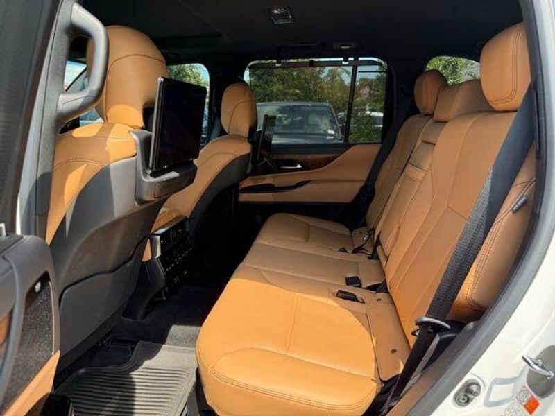 Used 2022 Lexus LX 600 Luxury