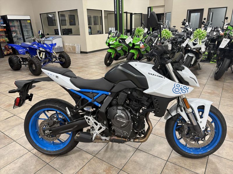 Used 2023 Suzuki GSX-8S Image 19