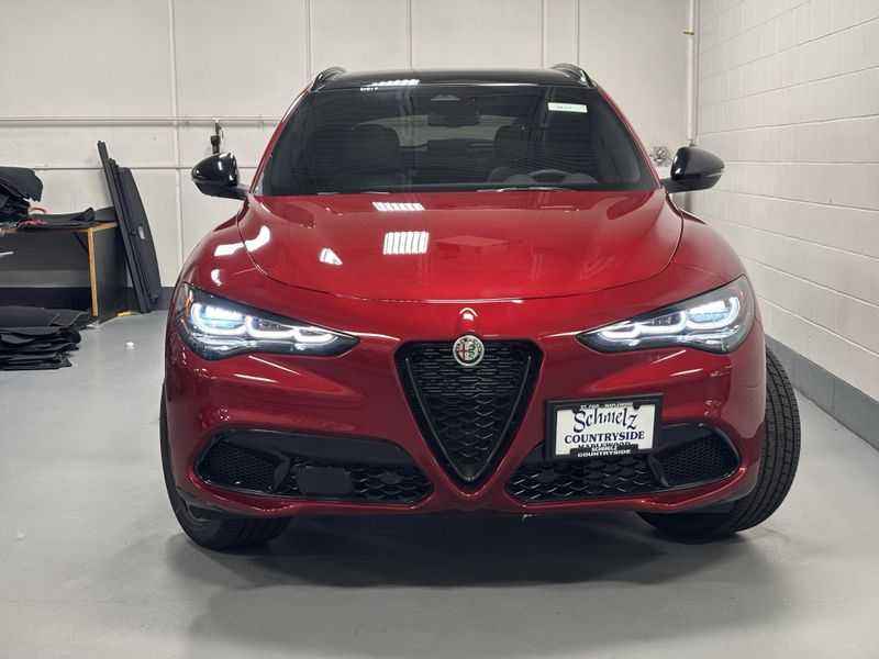 New 2025 Alfa Romeo Stelvio Intensa AwdImage 6