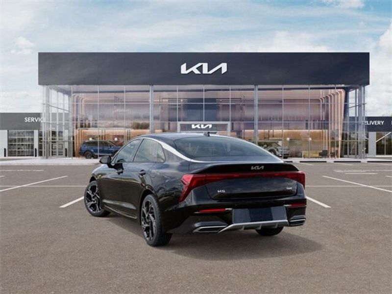 New 2026 Kia K5 GT-LineImage 4