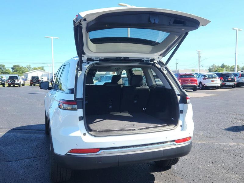 Used 2022 Jeep Grand Cherokee Limited