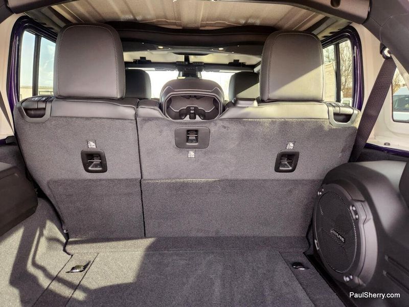 New 2026 Jeep Wrangler 4-door Rubicon