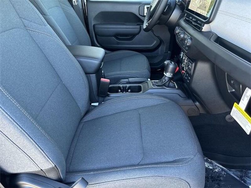 New 2026 Jeep Wrangler 4-door WillysImage 12