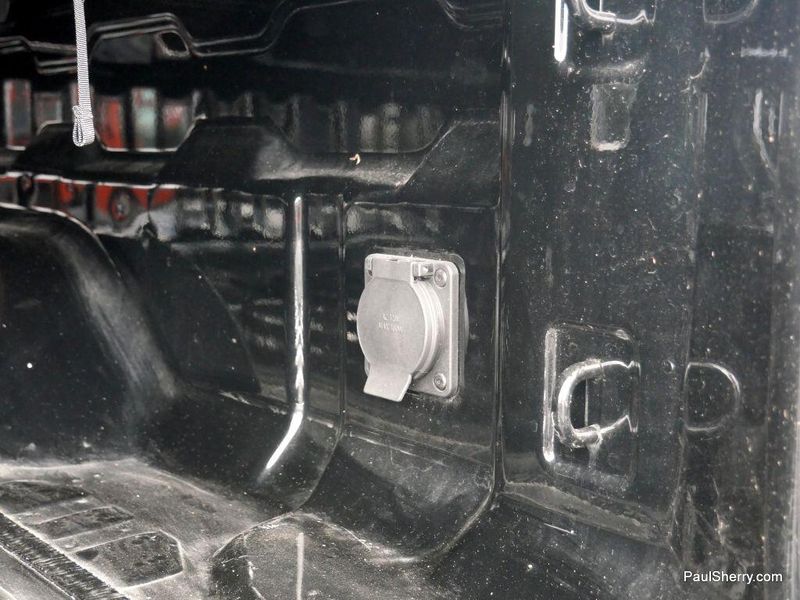 Used 2024 GMC Canyon Elevation